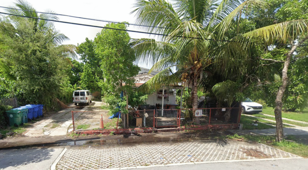 1243 NW 29th Terr, Miami, FL 33142 – Duplex