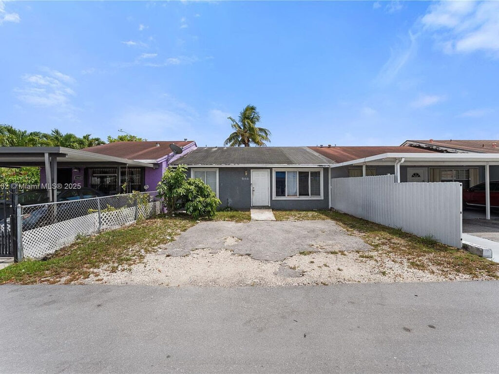 18602 NW 46th Ave, Miami Gardens, FL 33055