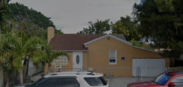 1145 NW 40th St, Miami, FL 33127