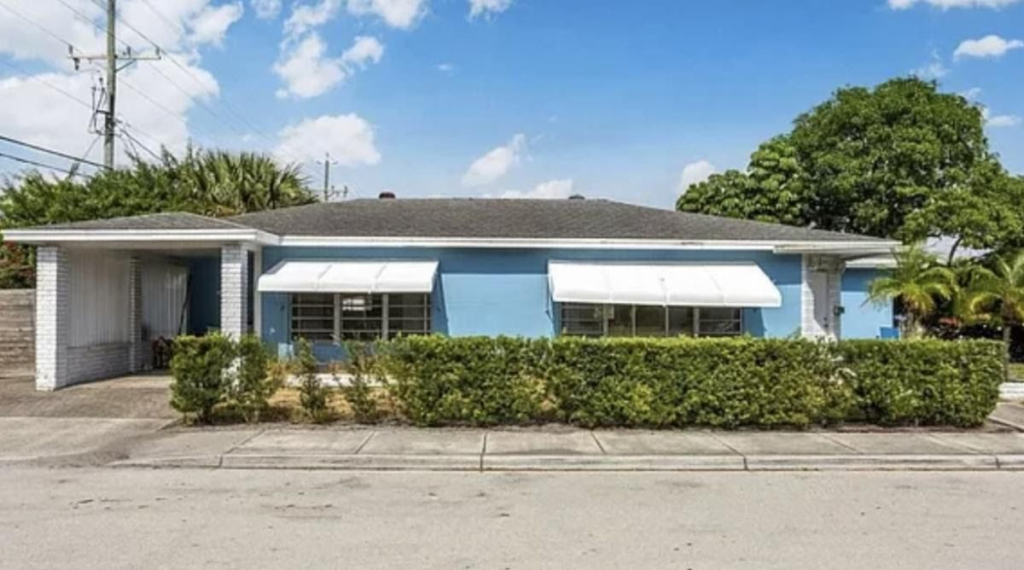 1002 15th Ave, Lake Worth Beach, FL 33460