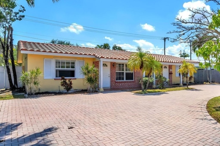 1910 NE 56th St, Fort Lauderdale, FL 33308