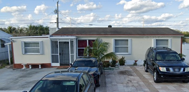 2121 Longwood Rd, West Palm Beach, Fl 33409