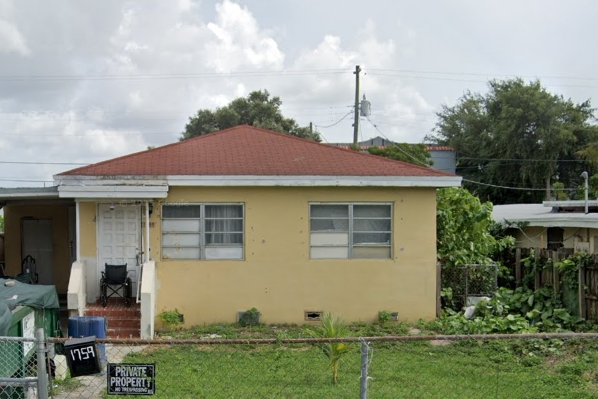 1759 Nw 18th St, Miami, Fl 33125