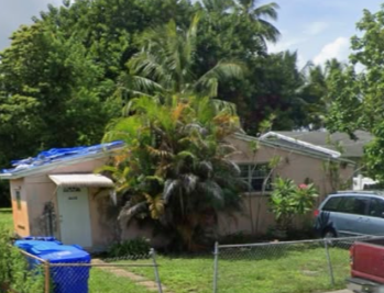 4610 SW 19th St, West Park, FL 33023