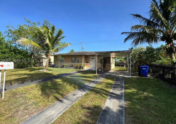 950 Ne 160th St, North Miami Beach, Fl 33162