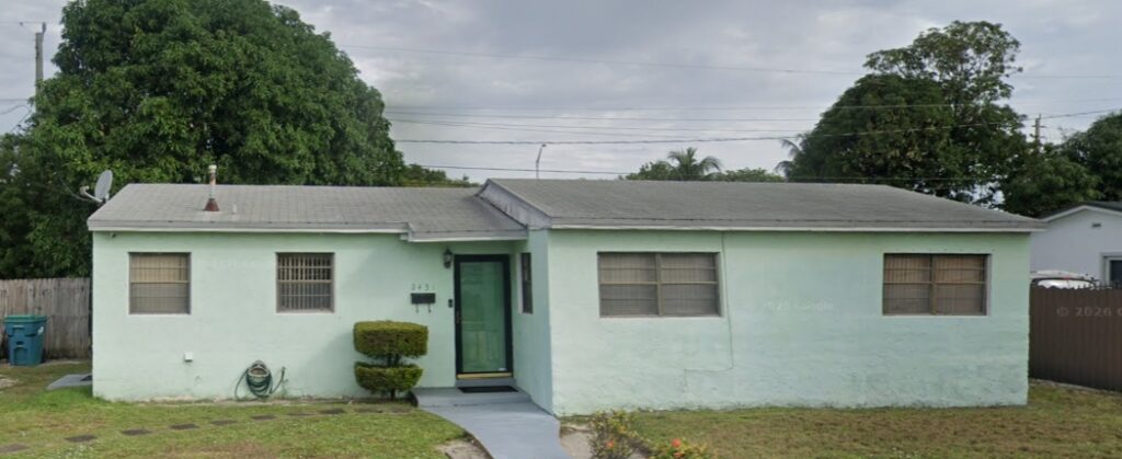 2431 Nw 182nd Ter, Miami Gardens, Fl 33056