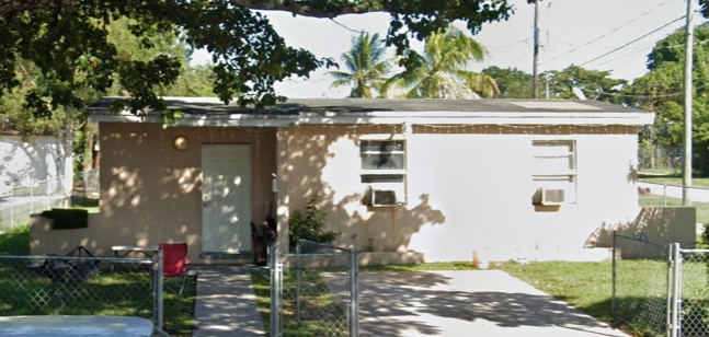 17645 SW 104th Ave, Miami, FL 33157