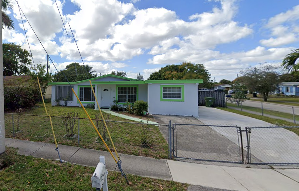 2141 NW 26th Ave, Fort Lauderdale, FL 33311
