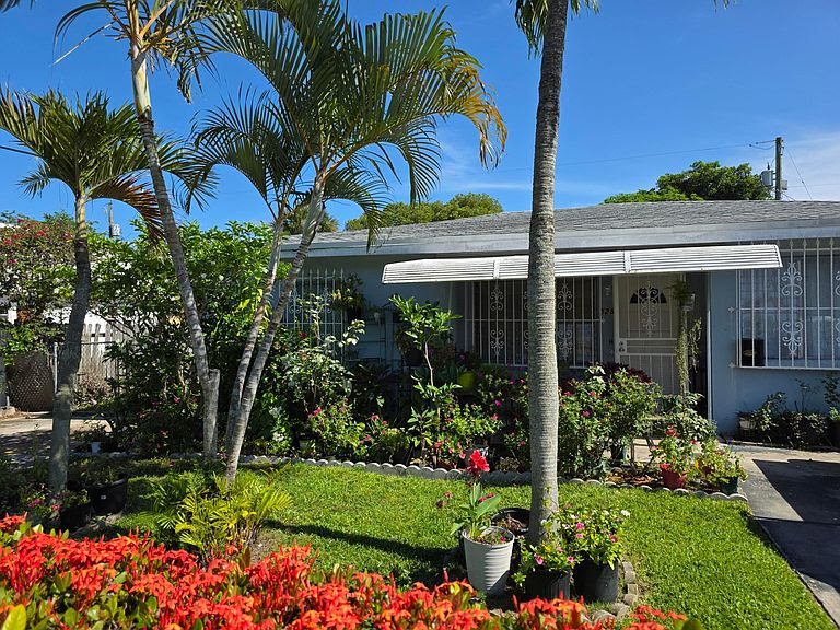 528 49th St, West Palm Beach, FL 33407