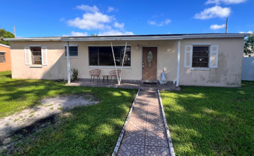 2755 NW 164th Ter, Miami Gardens, FL 33054